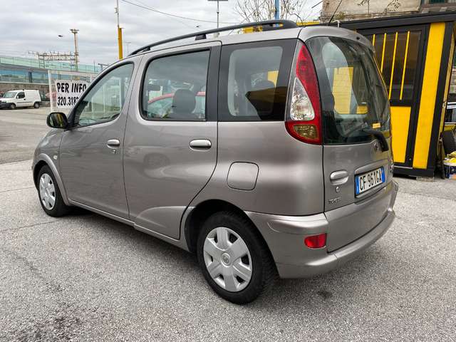 Toyota Yaris Verso 1.4 Tdi D-4D cat Sol ’03